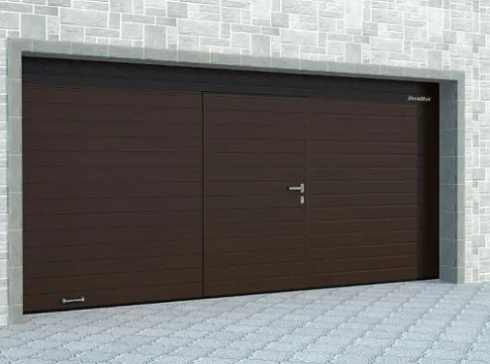 Автоматические секционные ворота DoorHan с калиткой 3400х2800