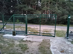 Откатные ворота 3d DoorHan цвет зеленый ral 6005 3900x1600 мм