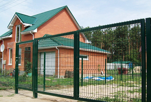 Распашные ворота 3d DoorHan цвет зеленый ral 6005 2300x1500 мм