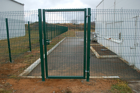 Калитки из сетки 3d DoorHan цвет зеленый ral 6005 1000x1500 мм