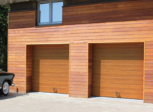 Гаражные ворота DoorHan цветом под дерево