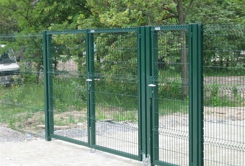 Распашные ворота 3d DoorHan цвет зеленый ral 6005 1900x1600 мм