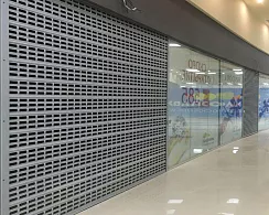 Витринные рольставни DoorHan решетчатые