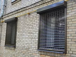 Решетчатые рольставни DoorHan для оконного проема